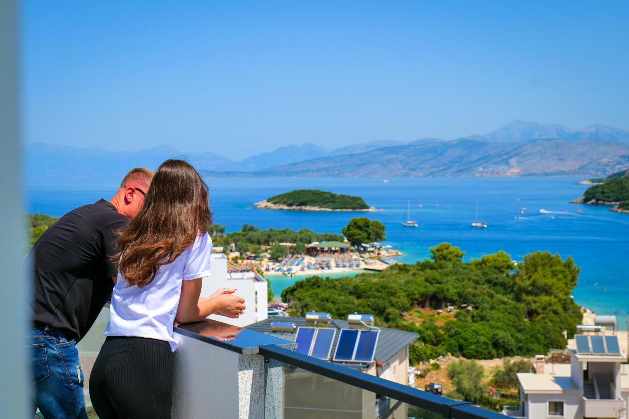 Guesthouse Siars Ksamil Buitenkant foto